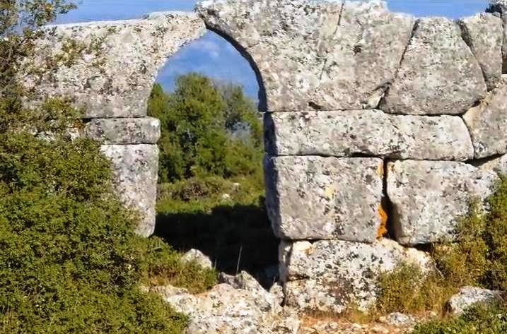 χωρίς τίτλο