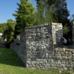 Προχωρούν οι διαδικασίες για την αποκατάσταση του Τείχους του Κήπου των Ηρώων