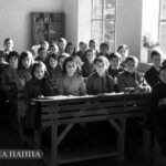 Το γεμάτο μαθητές σχολείο στο Τρίκλινο Βάλτου το 1969