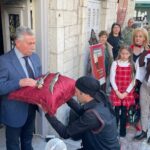 Η Ιερή Πόλη Μεσολογγίου τίμησε με μεγαλοπρέπεια τον Αρχηγό της Φρουράς Αθανάσιο Ραζή-Κότσικα