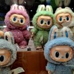 Labubu: To κουκλάκι-φαινόμενο που προκαλεί φρενίτιδα