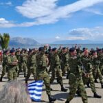 Με ισχυρό συμβολισμό η στρατιωτική παρέλαση στο Μεσολόγγι – Χωρίς άρματα μάχης, εντυπωσιακά τα F-16 (vid)