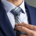 «20.000 ευρώ για γραβάτες και φουλάρια» – Σάλος με ρεπορτάζ του ΣΚΑΪ για τις δαπάνες Δήμων και Περιφερειών