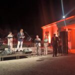 Αναμνήσεις, νότες και μυσταγωγία «πλημμύρισαν» το προαύλιο του Αρχαιολογικού Μουσείου Θέρμου
