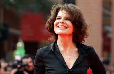 Η Φανί Αρντάν στον Κήπο των Ηρώων για τη 200ή επέτειο της Εξόδου του Μεσολογγίου