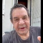 Ο Σταμάτης Σπανουδάκης υπέστη ελαφρύ εγκεφαλικό, αναβάλλεται η συναυλία του στο Μεσολόγγι (vid)