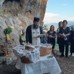Πλήθος πιστών στην Ιερά παράκληση στο Σπήλαιο του Αγίου Ιωάννου Βραχωρίτη Φυτειών