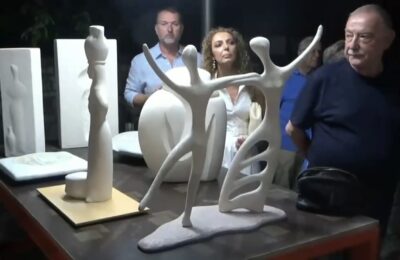 Μια ξεχωριστή εικαστική βραδιά στο «ανοιχτό εργαστήριο» του Απόστολου Κούστα στο Μεσολόγγι