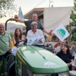 Σταρακά και Κωνσταντόπουλος ανέβηκαν στο… πράσινο τρακτέρ του ΠΑΣΟΚ στην Κρήτη